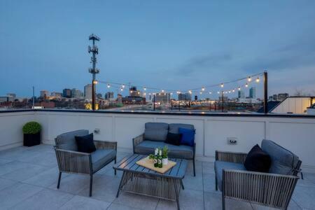 Villa The Ireland - Rooftop Views, 9 Min To Broadway Nashville Exterior foto